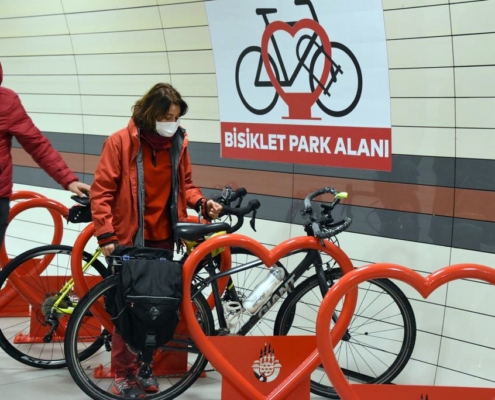 Altuni̇zade Metro İstasyonu Bi̇si̇klet Park Alanı Pi̇lot Uygulaması